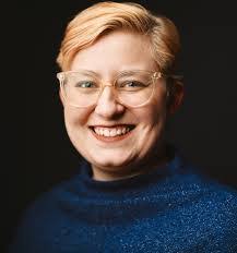 Sarah Ott's Instagram, Twitter & Facebook