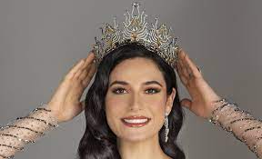 Julia gama was born on may 18, 1993 in porto alegre, brazil as julia weissheimer werlang gama. Julia Gama Is Elected Miss Brazil 2020 Plataforma Media