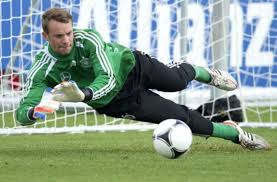 He received his undergraduate, doctorate of philosophy, and medical degrees from the university of british columbia and completed his urology residency. Fussball Em 2012 Dfb Der Kader Fur Die Europameisterschaft Nachrichten Stuttgarter Zeitung