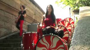 Video i 4k og hd klar til næsten enhver nle nu. The White Stripes Hardest Button To Button Official Music Video Youtube