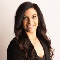 Lynne Hager's Instagram, Twitter & Facebook