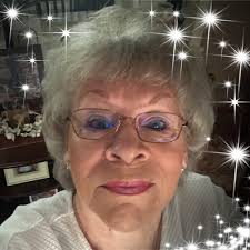 Using mom's wedding dress for sister's wedding?