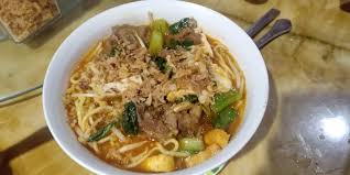 Resepi ini saya ambil dari resepi nannie, tapi bak kata chah dari blog bila chah ke dapur lah, salin resepi orang, olah sana sini. Mee Kuah Tulang Mudah Masak Dan Sedap Cahaya Hayati