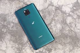 The huawei mate xs foldable smartphone is here in malaysia, and here is everything you need to know about its price, deals and availability! Huawei Mate 20 X 5g Review The Godzilla Of Phones