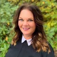 Lisa Roos Email & Phone Number