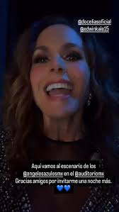 🔥💖 CORAZON DE MELAO #EntreAmigos Mira la morena que nos tiene alborotao's  👀 #Lucero #Yuri #Emmanuel #Mijares #AuditorioNacional