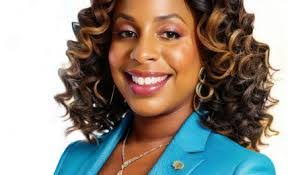 Aisha Davis's Instagram, Twitter & Facebook