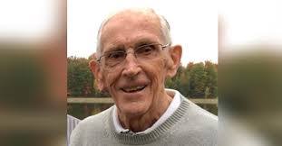 Ron Giles's Instagram, Twitter & Facebook