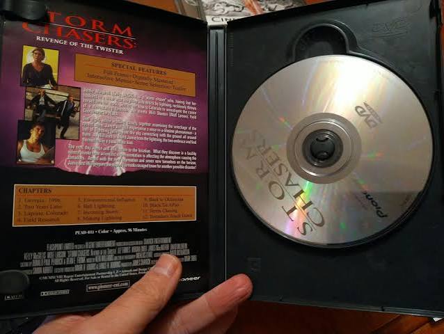 Storm Chasers: Revenge of the Twister (DVD 1999) Kelly McGillis Mark Sobel  (DIR) 13023035799| eBay