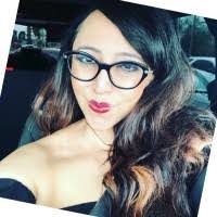 Lori Calderon's Instagram, Twitter & Facebook