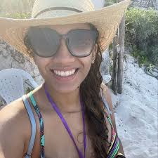 Pride of India tree in Panama 🍃🇵🇦