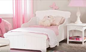 Beş yaşındakilerin genellikle bir gözden geçirme ihtiyacı. 5 Yasindan Itibaren Bebek Yatagi Nasil Secilir Ve Yatagin Hangi Boyutta Sigacagi