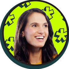 Carmen Yvette's Instagram, Twitter & Facebook