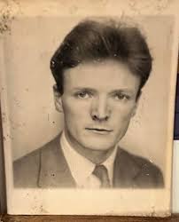 Not a great post ... BEWARE caught a man rummaging through recycling boxes  at 6.15am this morning. He was quite small, slim, casually smartly dressed  all in black with a black bag .