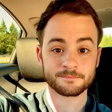 Nick Wozniak's Instagram, Twitter & Facebook