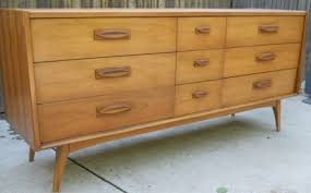 United Furniture Company Low Dresser Mid Century Modern Walnut Modern Furniture Companies Furniture Modern Furniture