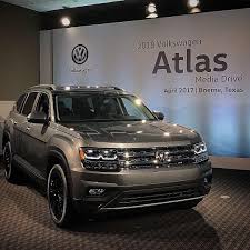 Pin By Jamshid Asghar On Volkswagen With Images Volkswagen Volkswagon Suv Volkswagen Touareg