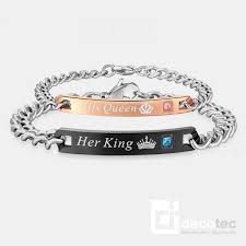 En esta nueva categoria dedicada a cadenas de preguntas para sus novios o novias, estas son cadenas para whatsapp de preguntas hot y atrevidas, las cuales solo le pueden hacer a su pareja o a ese amigo o amiga con quien se tienen ganas, recuerda que estas interrogantes que ponemos a tu disposición revelaran las intenciones o la forma de ser de. 2 Pulseras Para Parejas Tendencia His Queen Her King En Acero Inoxidable Decotec Store