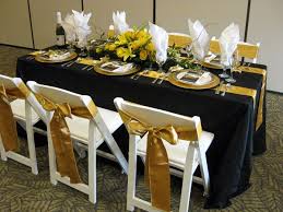 Black And Gold Table Covers How To Choose The Right Table Linen Size For Your Wedding Or Event Pacific Party Canopies Banquet Tables Party Canopy Table Linens