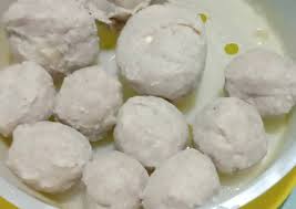 15 bakso resepkubiler #pentolkuahpedas #kubiler kali ini kubiler membuat resep masakan pedas. Resep Pentol Bakso Ayam Kenyal Kress Yang Maknyus