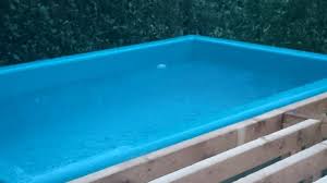 Diy Pool Fur Den Garten Erfrischung In Nur Wenigen Tagen In 2020 Pool Im Garten Garten Pool