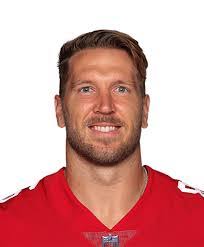 Beau Brinkley's Instagram, Twitter & Facebook