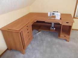 P A Corner Unit With Lots Of Table Top Made Out Of Red Oak This Table Is 36 8243 Deep On Right Side Wi Sewing Room Furniture Sewing Table Sewing Furniture