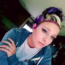 Heather Stoneking's Instagram, Twitter & Facebook