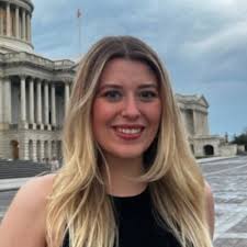 I'm very pleased to announce that I have started a new internship with  Senator Elizabeth Warren's Boston Office!