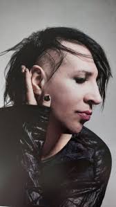 Mandi Perry (fluffymandi)