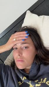 Terri Falletti's Instagram, Twitter & Facebook