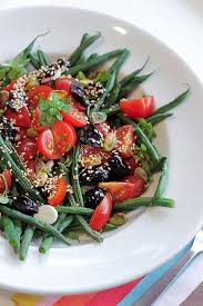 Green Beans Tomatoes And Black Olives By Salad Pride Via Flickr Green Beans Healthy Salad Recipes Black Olives Recipes