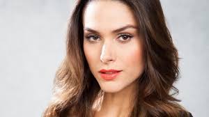 Foto: Fernanda Machado é noiva do americano Robert Riskin