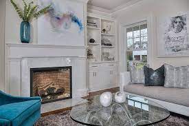 S U S A N Glick Interiors On Instagram P O P Of C O L O R Susanglickinteriors Bluecrush Interludehome Interior Chalet Living Room Home Decor