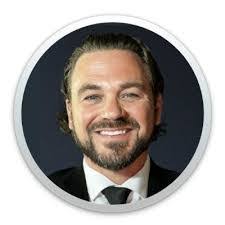 Michael Blan's Instagram, Twitter & Facebook