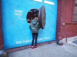 Here S What S Behind The Mysterious Oreo Door That Popped Up In Nyc Today Oreo Street Marketing Exhibition Design