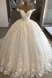 Stunning Tulle Off The Shoulder Neckline Ball Gown Wedding Dresses With Lace Appliques Puffy Wedding Dresses Off Shoulder Wedding Dress White Bridal Dresses
