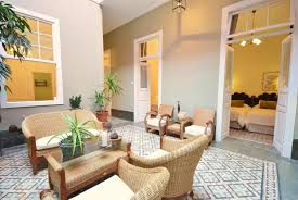 Magnífica casa de dos plantas en uno de los mejores barrios costeros de la ciudad de las palmas de gran canaria. La Casa De Vegueta Hotel Review Gran Canaria Telegraph Travel