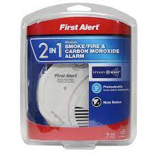 You may monitor your first alert smart smoke and carbon monoxide system remotely with the smartthings app. First Alert 2 In 1 Z Wave Smoke Detector Carbon Monoxide Alarm Walmart Com Walmart Com