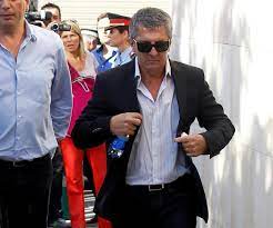 We did not find results for: Lionel Messi S Father Meets With Barcelona Bosses In Secret Rendezvous To Discuss New Contract