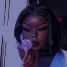 Tolulope Oni (@toeluu_oni)