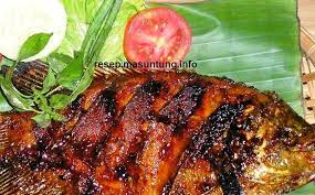 Bumbu ikan bakar cukup sederhana dan cara membuat masakan ikan bakar juga mudah. Cara Membuat Ikan Mas Bakar Gurih Aneka Resep Masakan