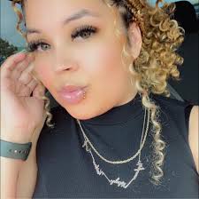 Looking for a place north Okc I just recently got a new job and looking for  a place to approve me