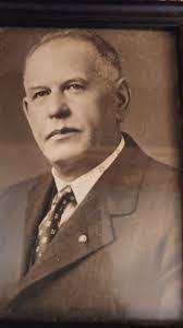 Rachel Tilson's Instagram, Twitter & Facebook