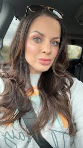 $5 each. I have 2. Makeup bag ESTEELAUDER ESTEE LAUDER ၂၂-မု် LADUREE d