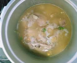 Hari ini saya menyediakan sup ayam mengikut apa yang disarankan di pek pembungkusan rempah sup adabi. Resepi Sup Ayam Thai Viral