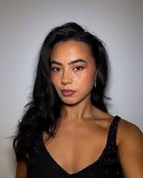 Sophia Becker's Instagram, Twitter & Facebook