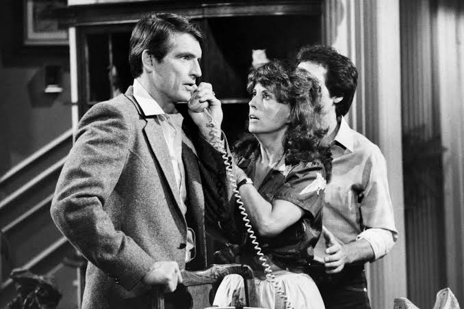 Chris Robinson Dead: 'General Hospital', 'The Bold and the Beautiful' Actor  Was 86
