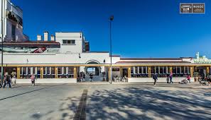 Există și locuri de parcare pentru mașinii, cea mai apropiată parcare este parcare în 138 metri distanță de nikos greek taverna bucuresti. Nikos Greek Taverna Bucuresti Restaurant Grecesc Restocracy