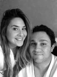 Caroline Andersen (@fitfabchic)